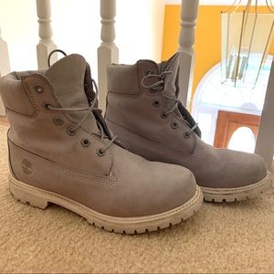 Timberland Women’s 6” Boots